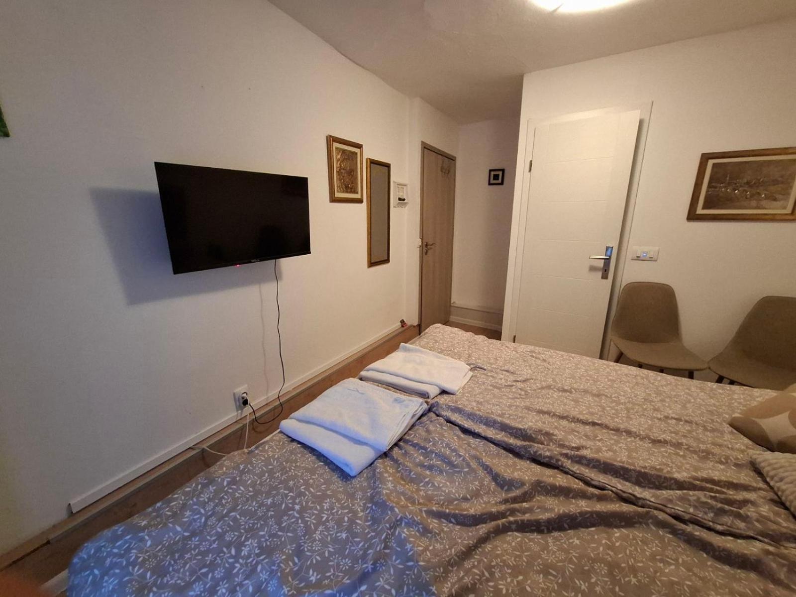 Guesthouse Unique SJJ Rom bilde