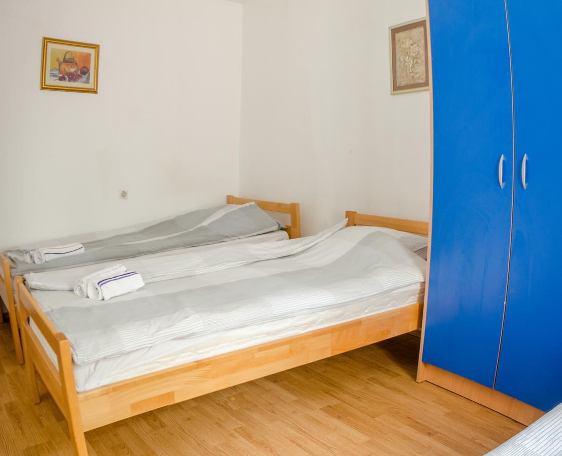 Guesthouse Unique SJJ Eksteriør bilde
